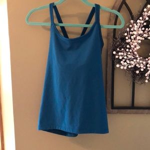 🦋Eastern Mountain Sports Tank Top Shelf Bra M EMS